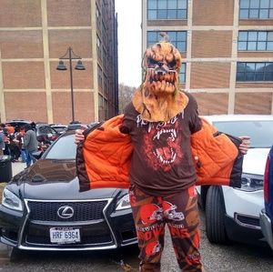 Meet your Posher, Timothy